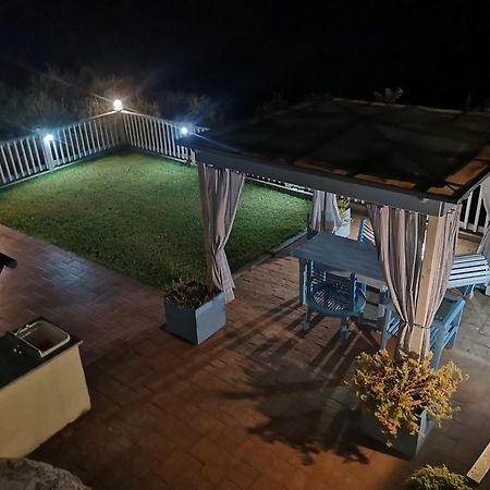 Nel Verde Del Villaggio - Casetta Celeste Gonnesa Exterior foto